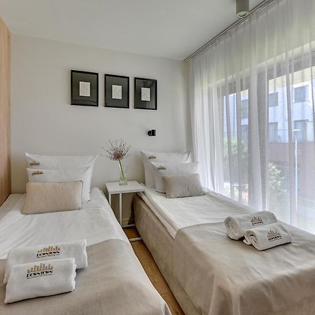 Waterlane Riverside Spa, Pool & Gym By Downtown Apartments Gdansk Exterior photo