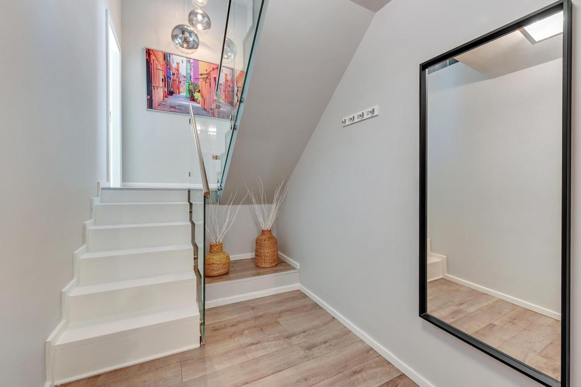 Waterlane Riverside Spa, Pool & Gym By Downtown Apartments Gdansk Room photo