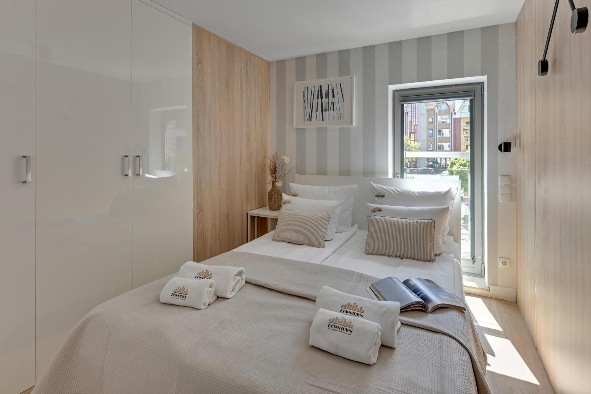 Waterlane Riverside Spa, Pool & Gym By Downtown Apartments Gdansk Room photo